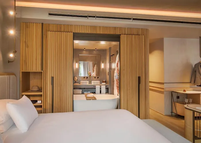 Only YOU Hotel Málaga